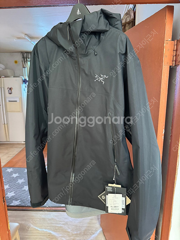 아크테릭스SS25 베타 SL 재킷 남성 md사이즈 새상...--0