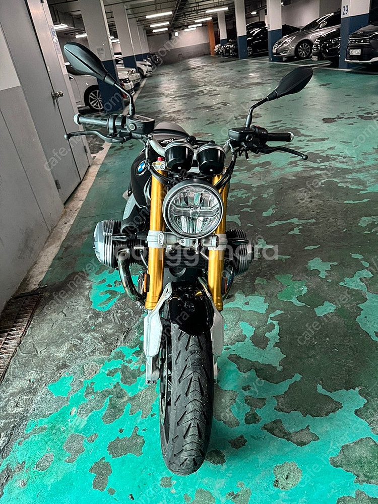 Bmw 알나인티 노멀 21년식 r9t--1