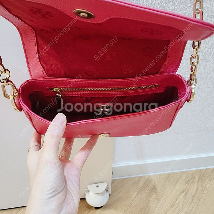 토리버치 진핑크 크로스가방 / 택포10만원--3