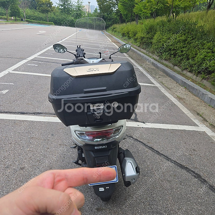 버그만 스트리트125 스쿠터 서울--3