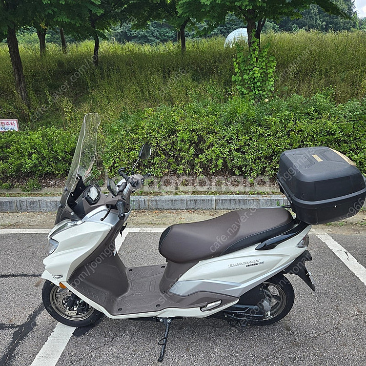 버그만 스트리트125 스쿠터 서울--7