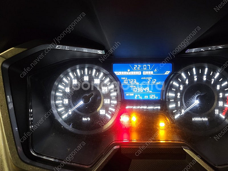 2018년식 포르자300 103,xxxkm 120만원--3
