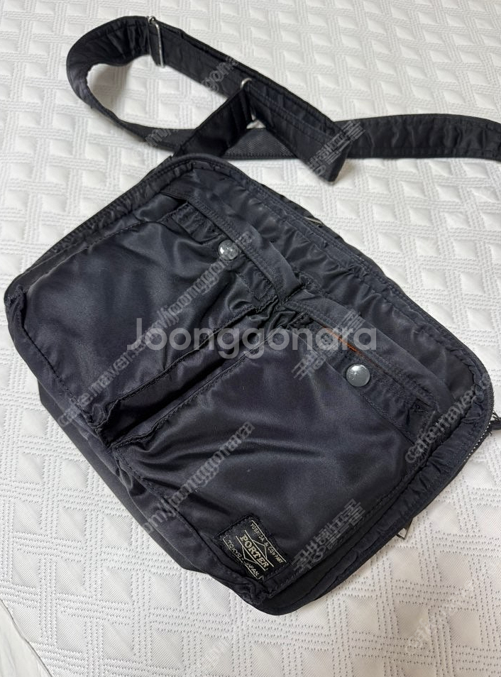 요시다 포터 숄더백 L 팝니다.--0