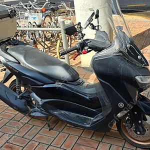 nmax125 ,21년식 26000키로 팝니다.