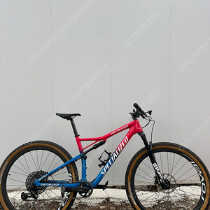 스페셜라이즈드 에픽 프로 풀샥