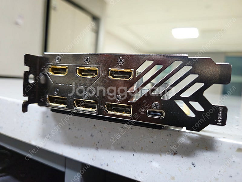 (부산) 기가바이트 RTX 2080ti 어로스 익스트리...--3