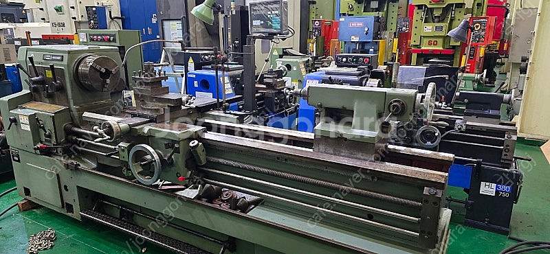 화천선반 580x2000 팝니다--1