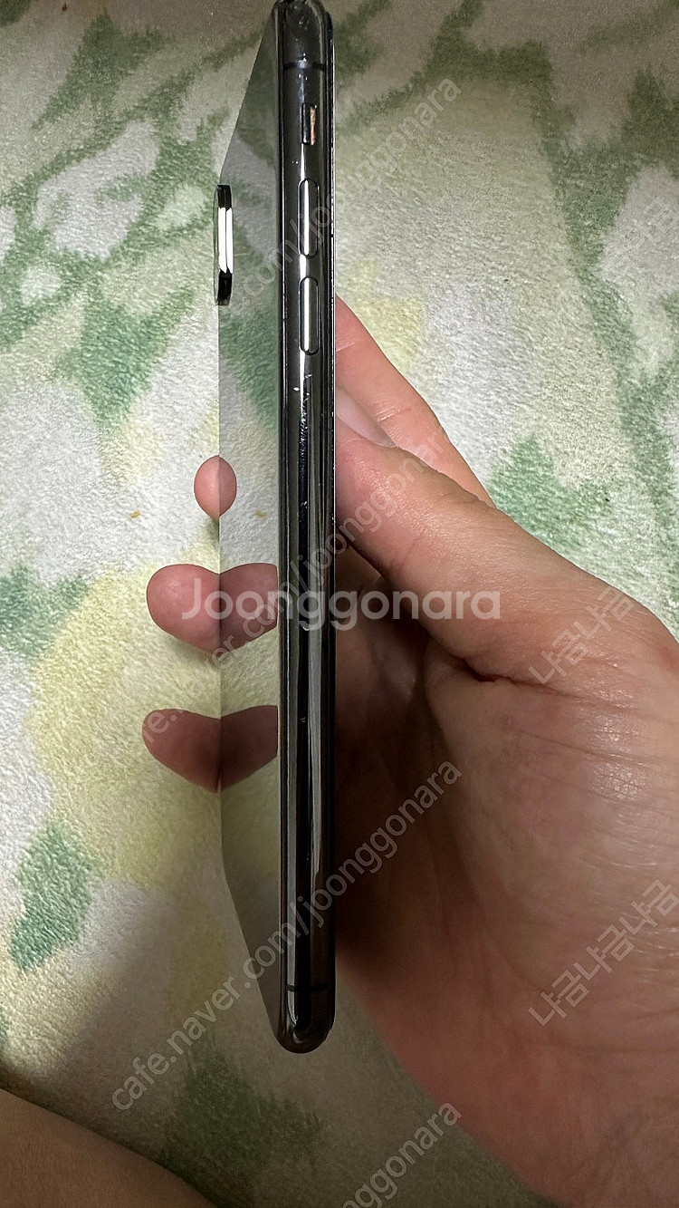 아이폰 xs max 512기가 블랙 팝니다--2