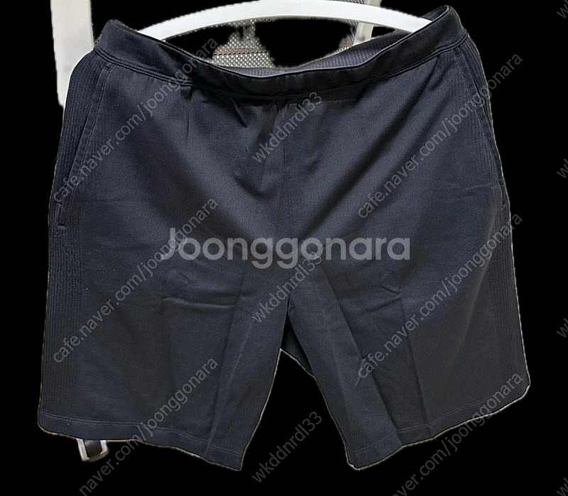 유니클로 반팔 반바지 PK 셋트 L--1