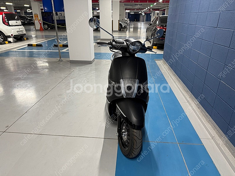 푸조 장고 125 2024년식 매트 블랙 판매합니다.--0