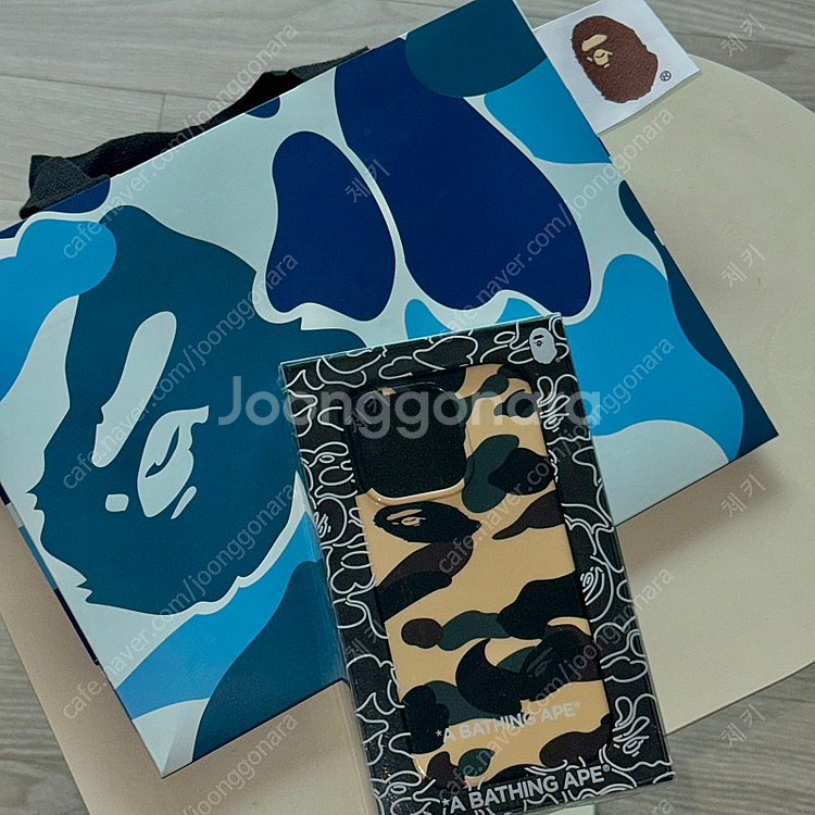 (영수증보유)bape 베이프 정품 아이폰16프로 케이스--0