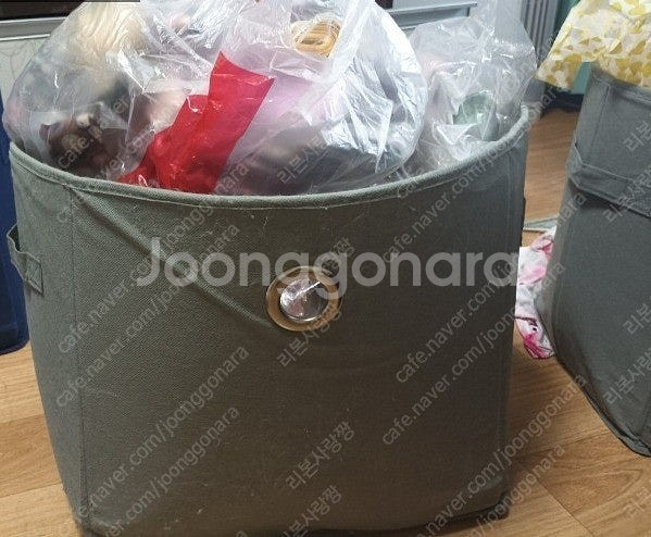 리본재료 박스당40000원에 무조건 드려요(랜덤발송이세...--1