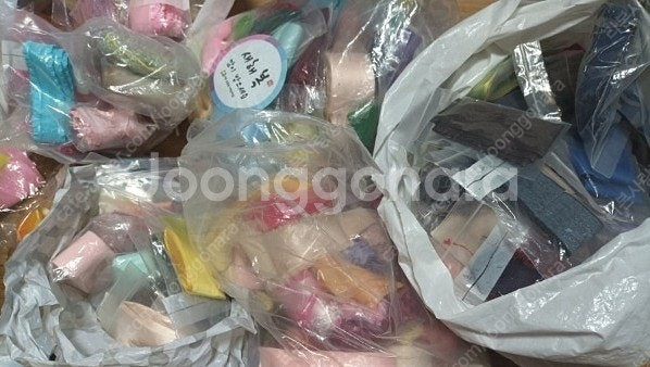 리본재료 박스당40000원에 무조건 드려요(랜덤발송이세...--5