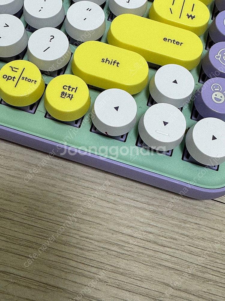 로지텍 Pop Keys 블루투스 기계식 키보드 + 마우...--4