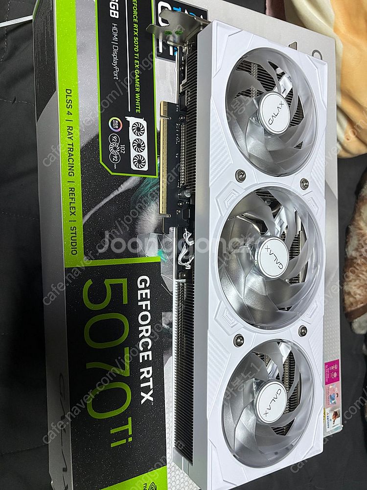GALAX RTX 5070 Ti 화이트 EX Gamer--0