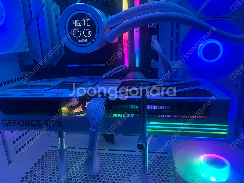 GALAX RTX 5070 Ti 화이트 EX Gamer--1