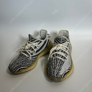 아디다스 이지부스트 지브라 225