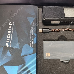 (국내정발) FIIO BTR17 블투DAC 준신품상태.