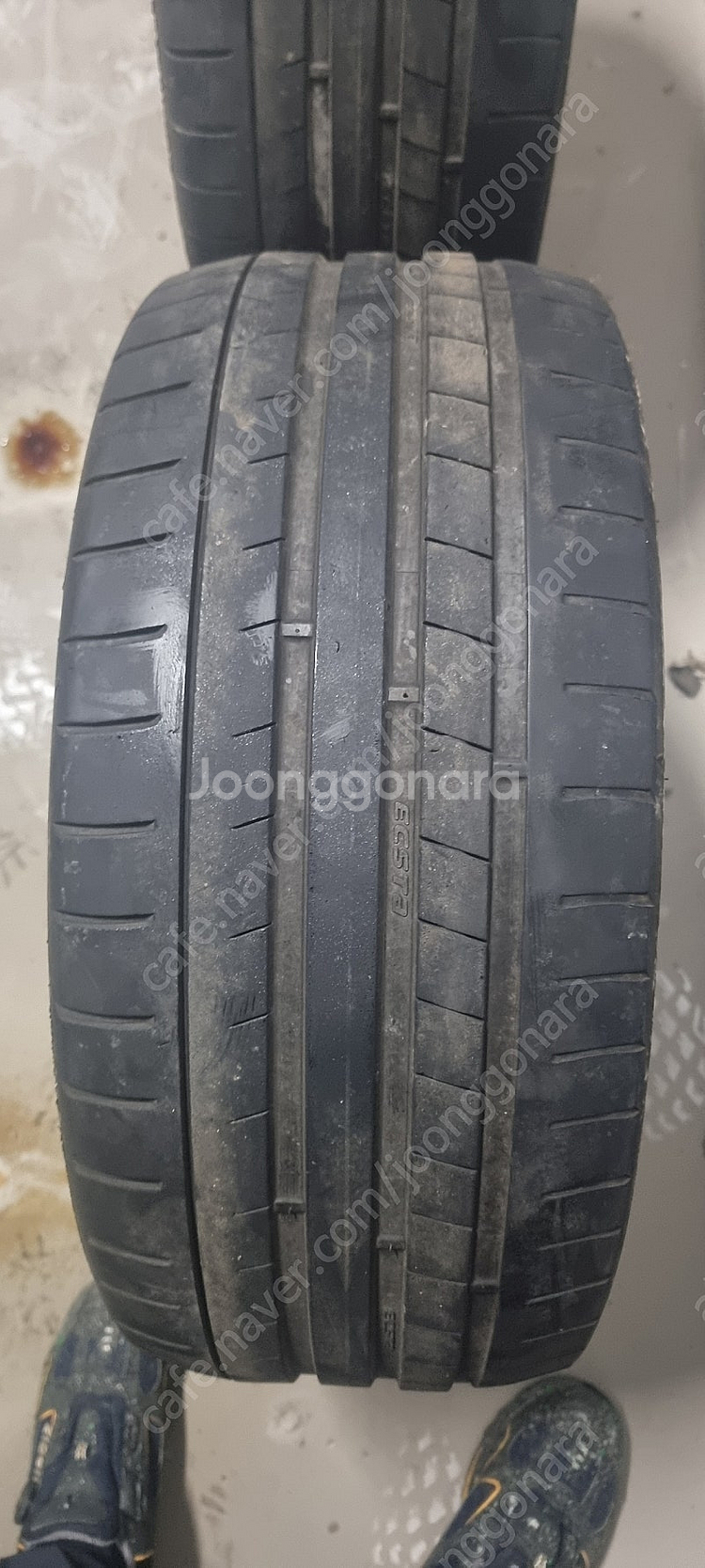 ps91 235/35/18 타이어 두짝 합 3만원급처--4
