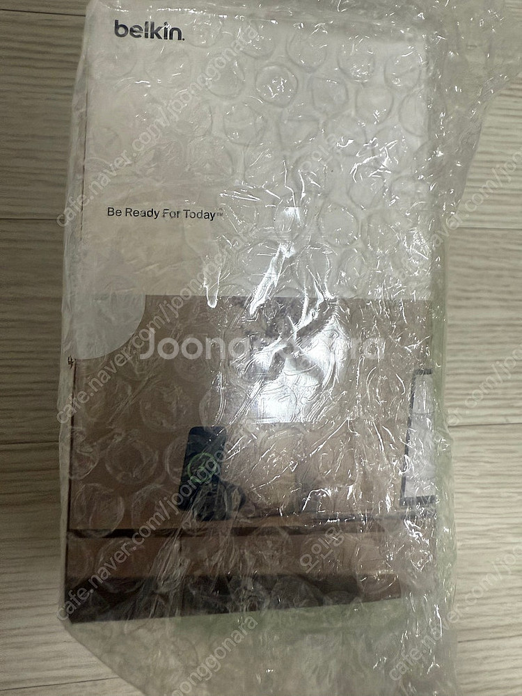 벨킨 맥세이프 충전기 2in1 MFM 판매합니다.--2