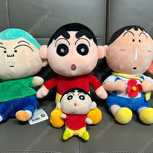 짱구는 못말려 정품 중형인형 3개, 짱구 인형키링 1개 일괄