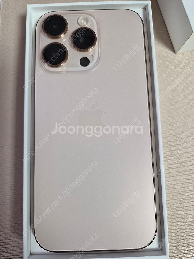 자급제 아이폰16 프로 128GB 데저트 티타늄 최상입...--6