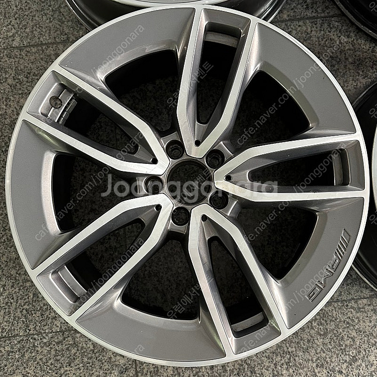 벤츠E 53 AMG 순정20인치 정품휠--1