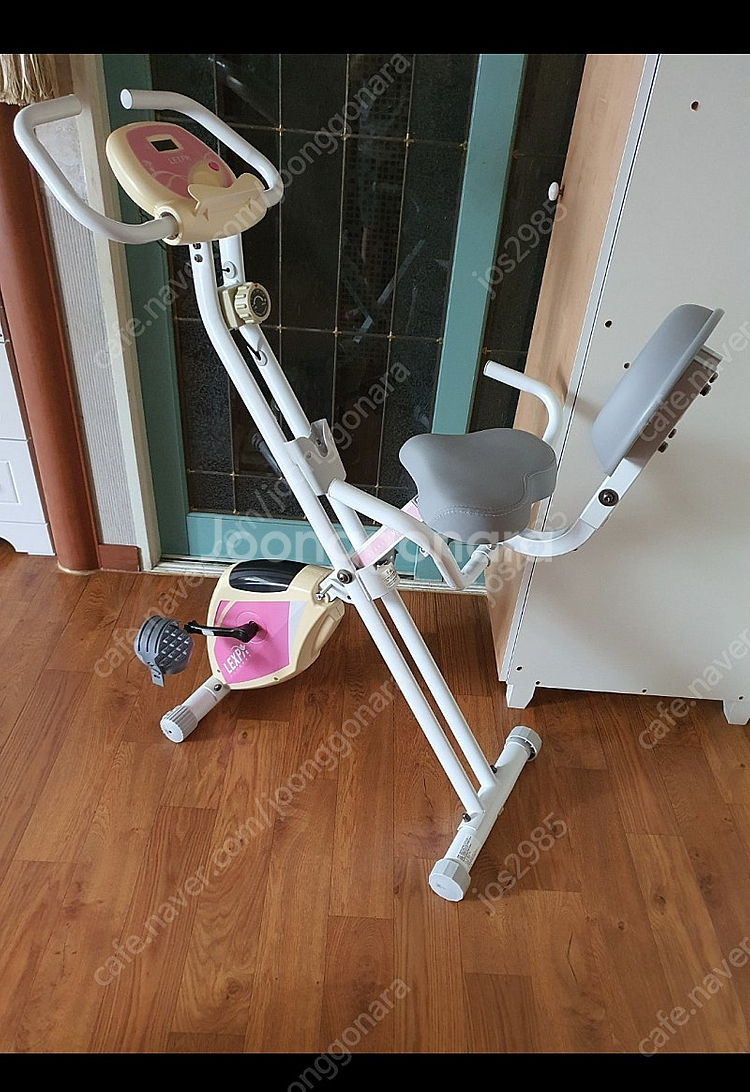 렉스파실내자전거집에서다리운동하실분께저렴히2만원그외예쁘고...--6