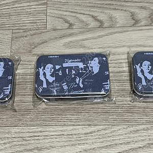 아이유 미개봉 포토카드 세트 굿즈 처분합니다