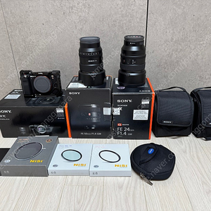 소니 a7c, 소니 24gm 이사금, 소니 54gm 오사금, 니시 nd가변필터, 니시 블랙미스트필터, 슈나이더 CPL필터 팝니다.