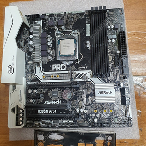 인텔 i7-7700+에즈락 B250M Pro4