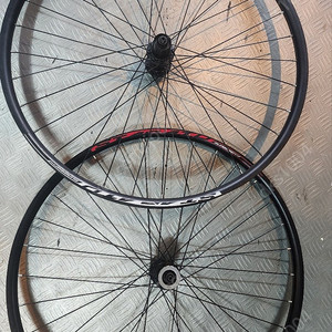 MTB휠셋 로드휠셋 팝니다 27.5인치 26인치 700C휠셋