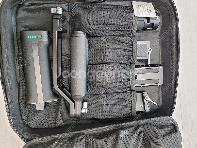 dji 로닌 rs4 프로 콤보 팝니다--4