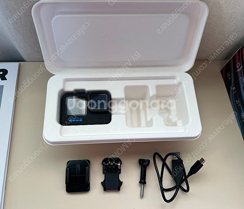 액션캠 정품 고프로 히어로 10 블랙 64GB + 슬리브 + 배터리3개--0