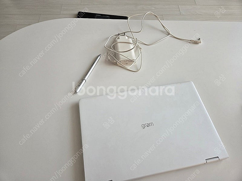 Lg 노트북 그램 14 인치 360 도 회전 터치스크린...--8