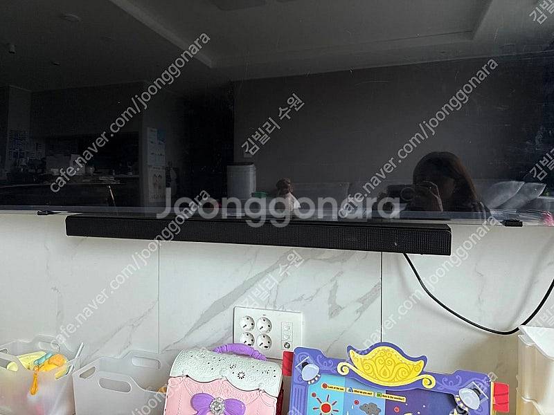 UN82RU8100FXKR 삼성 82인치 TV 팝니다.--3