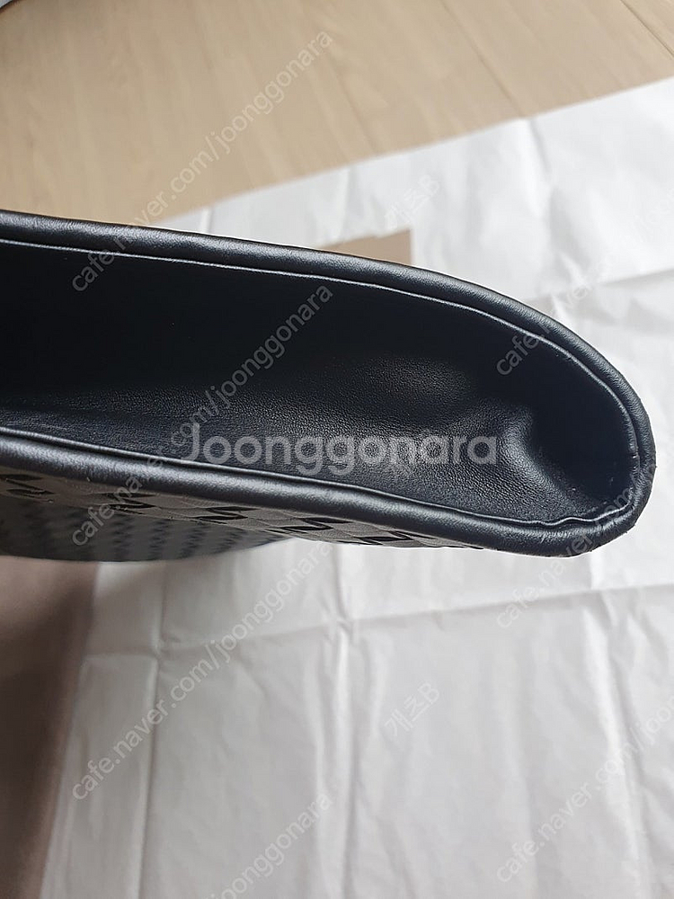 보테가베네타 인트레치아토 도큐먼트 케이스 클러치백--9
