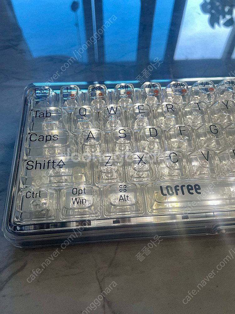 로프리 Lofree 1% 투명키보드--0