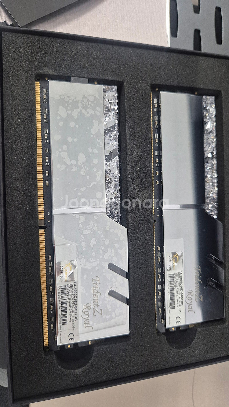 G.skill Trident Z Royal DDR4--0