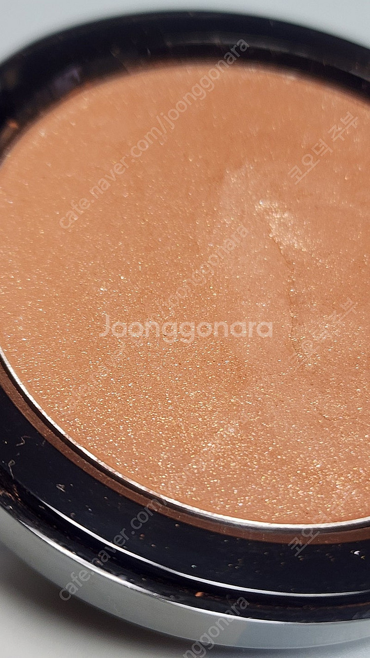 바비브라운 ㅡ브론즈파우더 골든라이트 택포22천--4