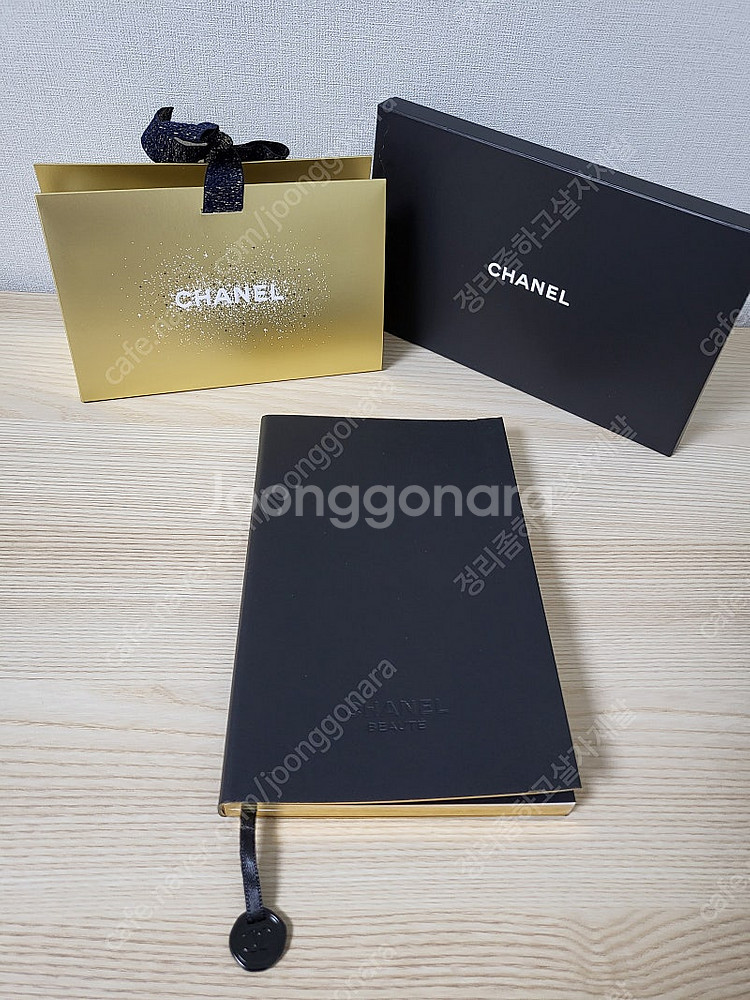 정품) 새상품 샤넬 노트 (코스메틱)--0