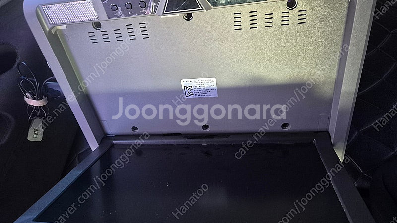 자동차 모니터 15.6인치--9