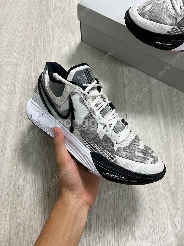 나이키 카이리8 농구화 285--0