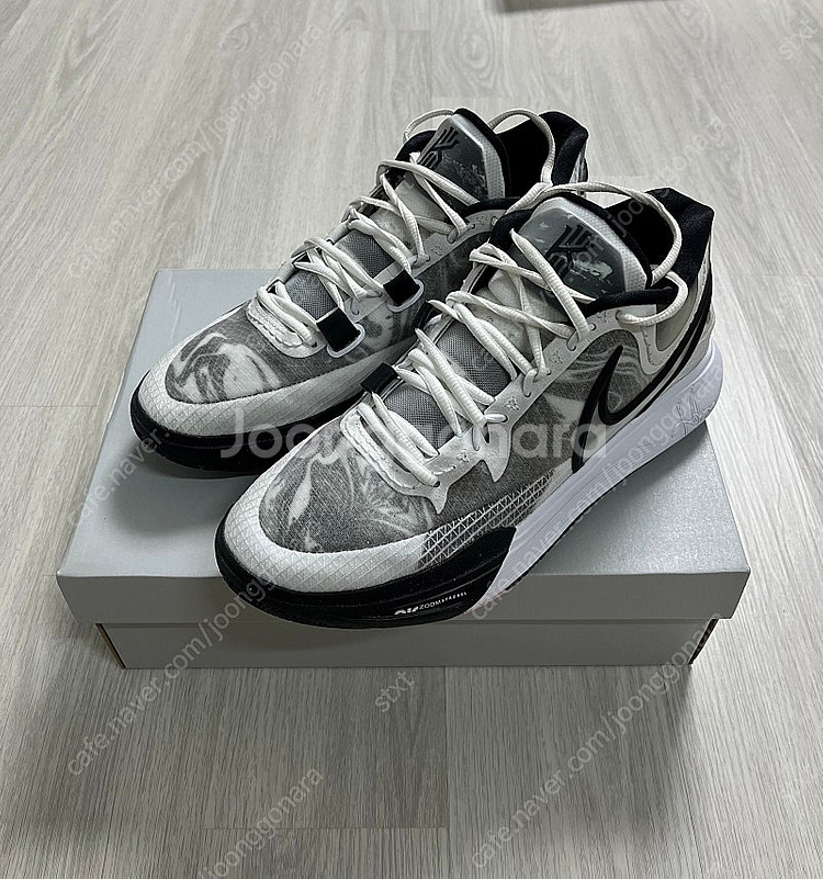 나이키 카이리8 농구화 285--2