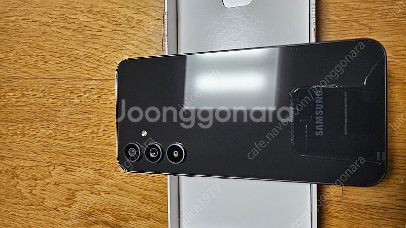 갤럭시 퀀텀4 어썸 그라파이트 128GB--6