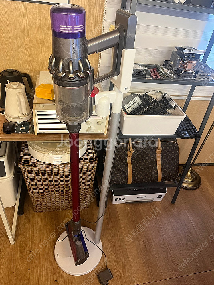 다이슨무선청소기--0