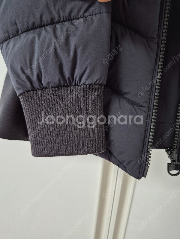 와이드앵글 패딩 새것상태--8