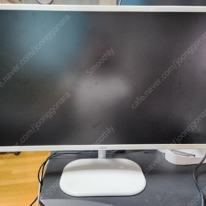 알파스캔 32인치 AOC Q32V3WG5 IPS 패널 모니터 (작동 테스트 영상 있음)