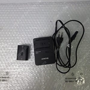 소니fz100 배터리 소니bcqz1 충전기 각각판매합니다