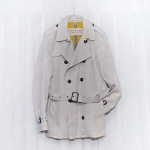 버버리 (BURBERRY) 브릿 뉴 켄징턴 숏 트렌치코트 레인자켓 (M / 100+)
